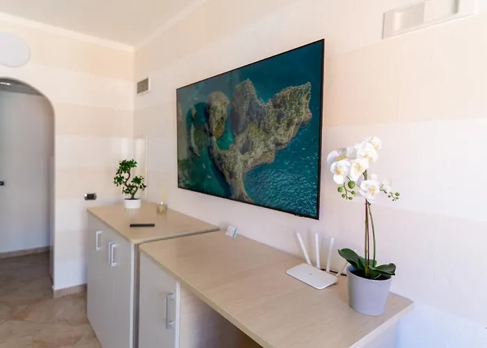 Vento Mare Apartments 4*