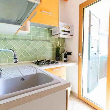 アパートホテル Residence Il Vento E Il Mare パラーウ