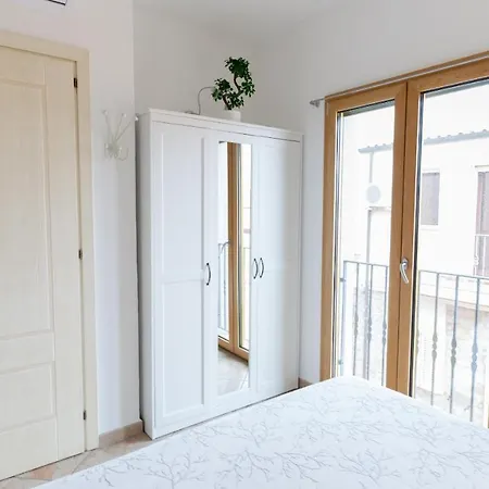 Residence Il Vento E Il Mare アパートホテル パラーウ