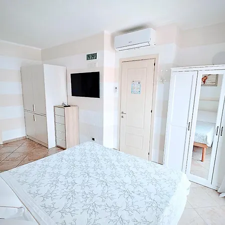 Residence Il Vento E Il Mare Apartmanhotel Palau